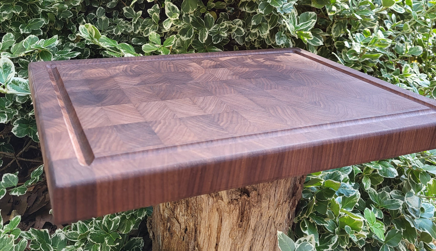 Solid Walnut End-Grain Cutting Board