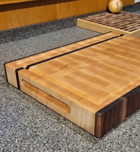 Hard Maple & Walnut End-Grain Cutting Board
