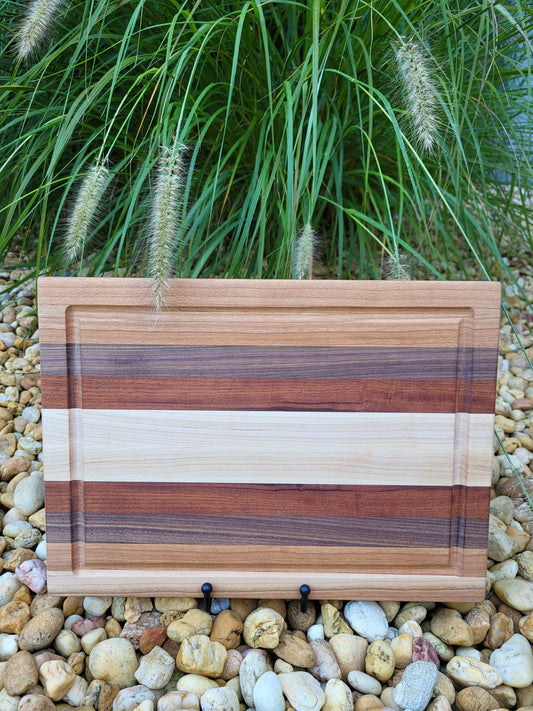 Small Edge-Grain Cutting Board